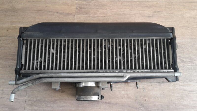Радиатор интеркулера 21820AA300 Subaru Forester SG5 EJ205