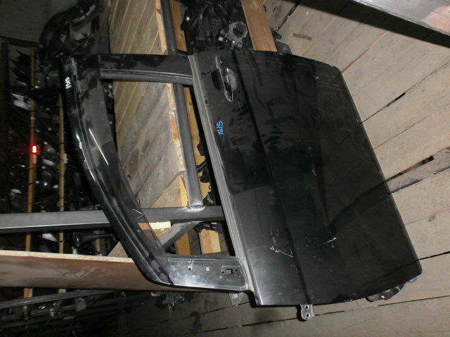 Дверь  Toyota Isis CBA-ANM10W 1ZZ