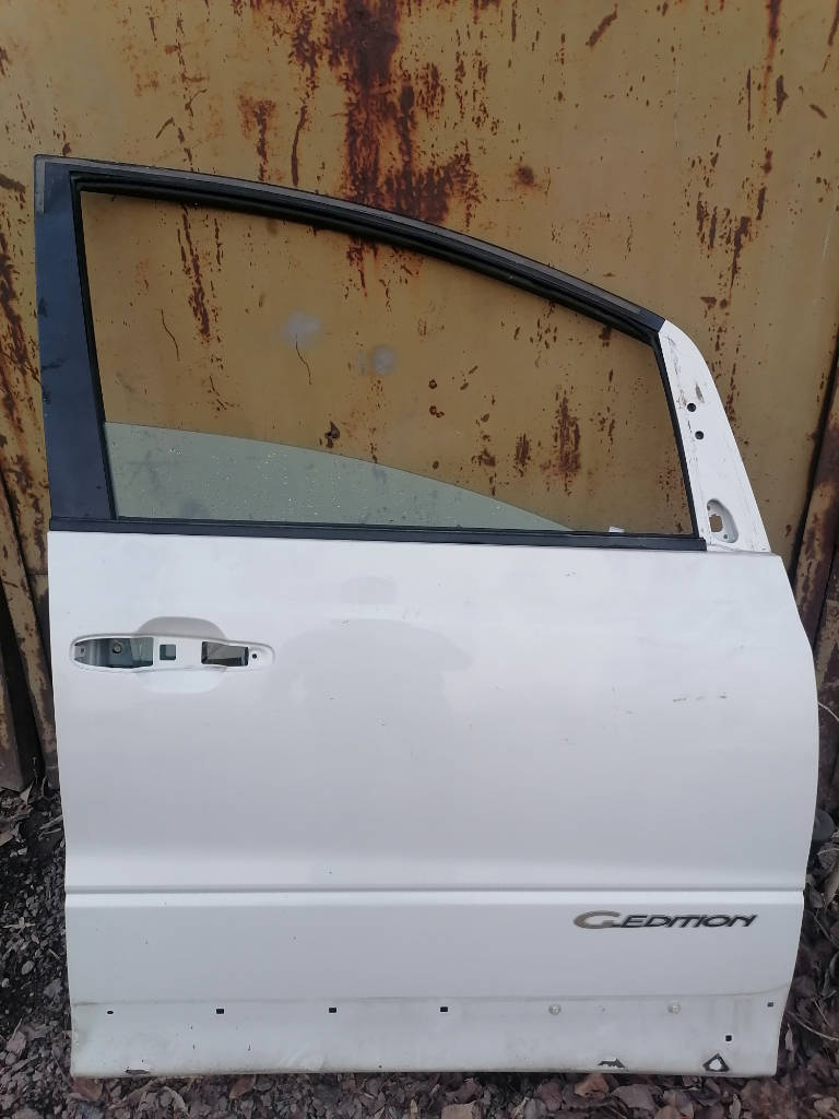 Дверь боковая правая передняя Toyota Estima 2005 MCR40 1MZ-FE