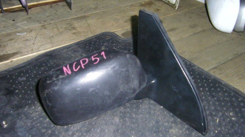 Зеркало  Toyota Probox NCP50 2NZ