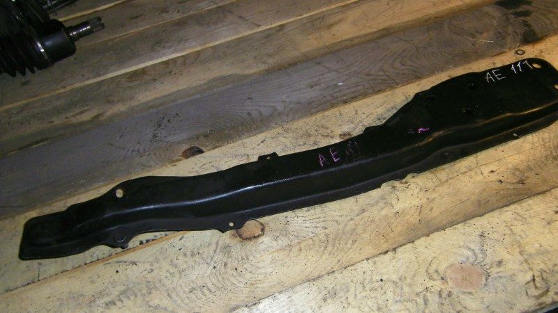 Балка под двс  Toyota Trueno AE111 5A
