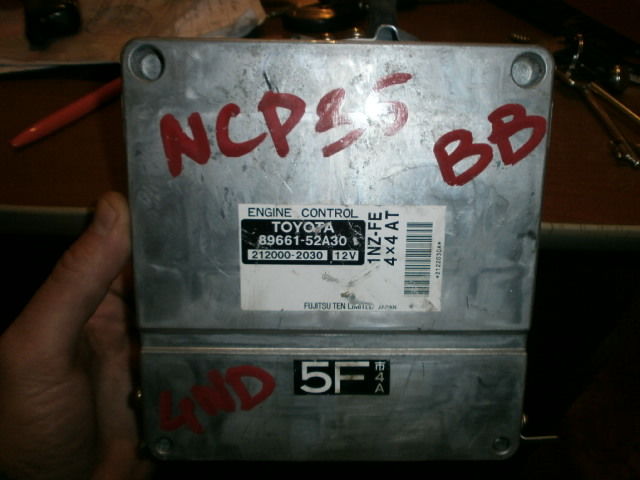 Блок управления двс 89661-52a30 Toyota Bb NCP35 1NZ