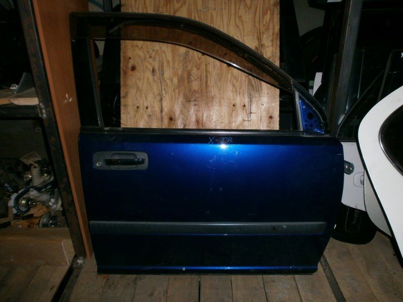 Дверь  Nissan Xtrail NT30 QR20