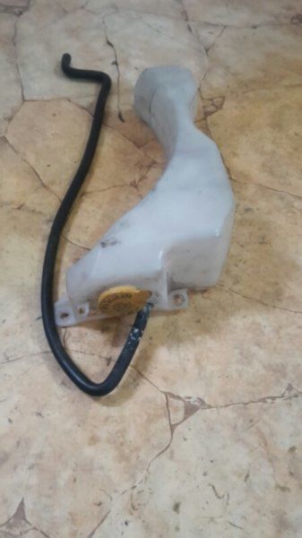 Бачок расширительный 45150SA010 Subaru Forester SG5 EJ202