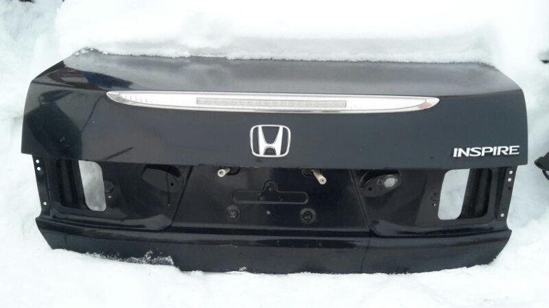Крышка багажника  Honda Inspire UC1 