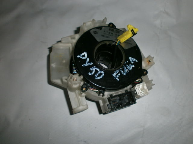 Шлейф-лента air bag  Nissan Fuga PY50 