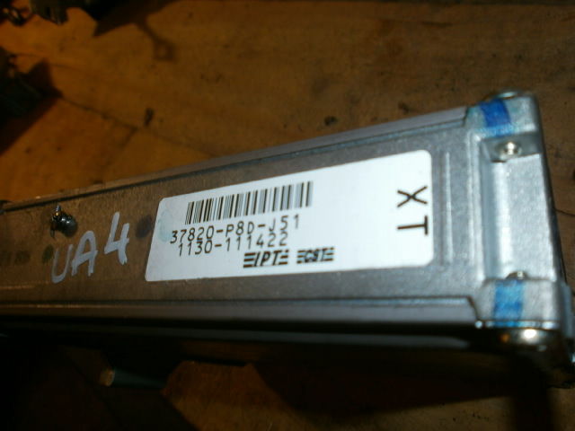 Блок управления двс  Honda Inspire UA4 J25A