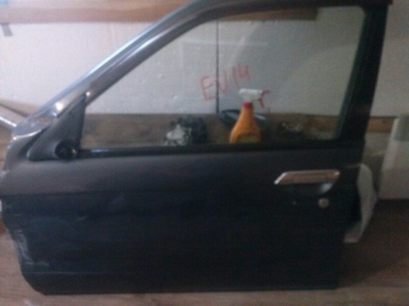 Дверь  Nissan Bluebird EU14 