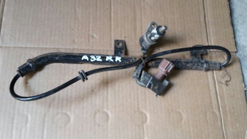 Датчик abs  Nissan Cefiro A32 VQ20