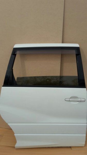 Дверь  Toyota Estima MCR40 1MZ-FE