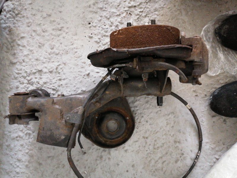 Ступица  Toyota Ipsum ACM21 2AZ-FE