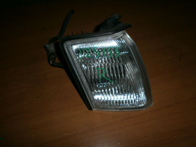 Поворотник к фаре  Toyota Crown JZS155 2JZGE