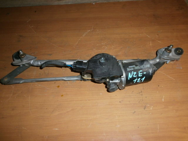 Трапеция дворников  Toyota Fielder NZE121 1NZ