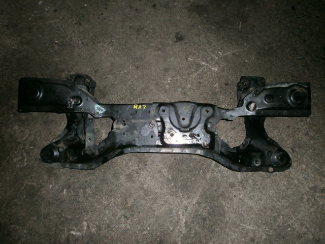 Балка поперечная  Honda Odyssey RA7 F23A