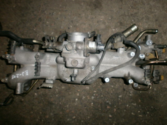 Коллектор впускной  Subaru Forester SF5 ej205