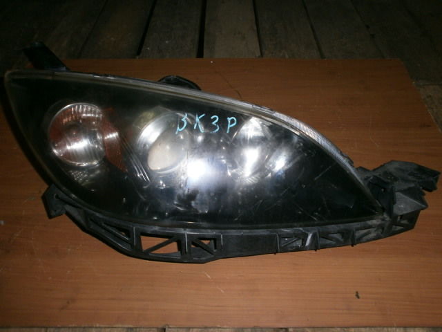 Фара правая передняя Mazda Axela BK3P L3