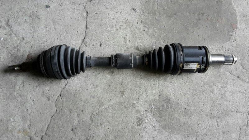 Привод  Toyota Estima MCR40 1MZ-FE