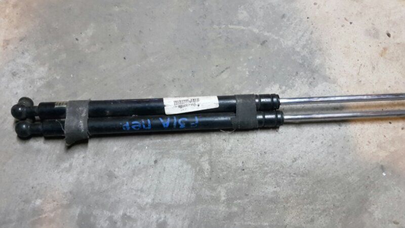 Амортизатор капота  Mitsubishi Diamante F31A 6G73