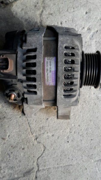 Генератор 27060-20300 Toyota Estima MCR40 1MZ-FE