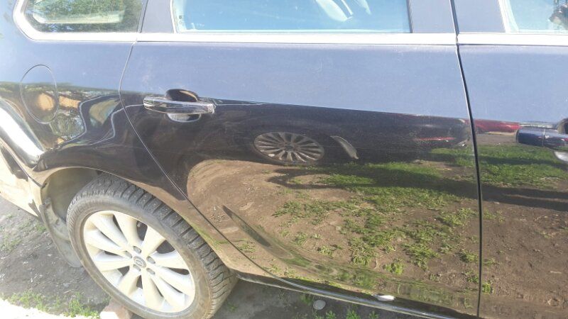 Дверь  Opel Astra j P10 
