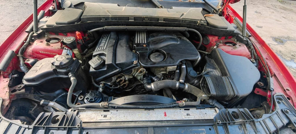 Двигатель Bmw E87 N46B20BA 11000430932