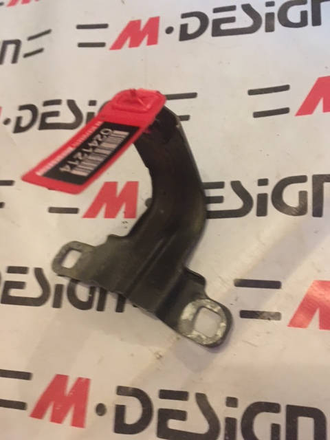 Кронштейн крепления крыла BMW 1-серия F20/F21 41357284652