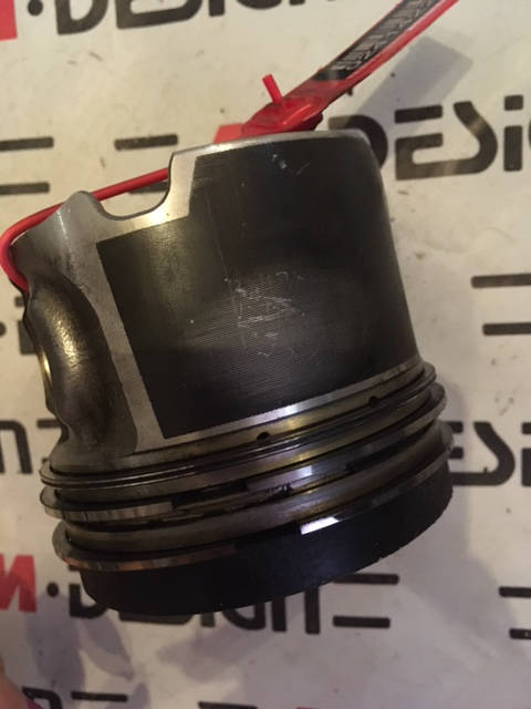 Поршень BMW X3 F25 11257812585 N57