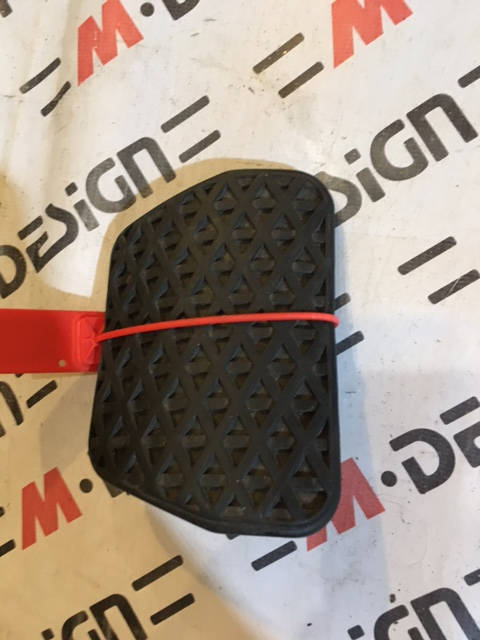 Накладка на педаль тормоза BMW 35211160421