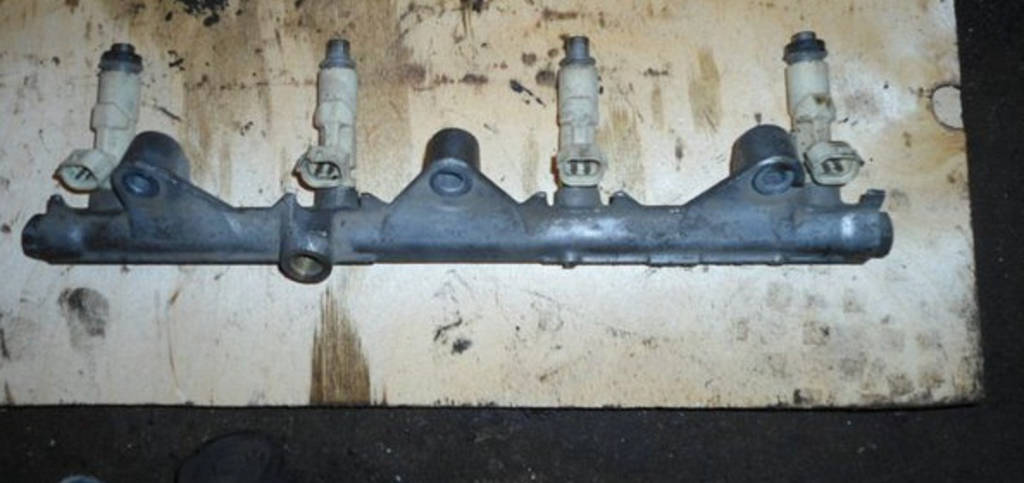 Инжектор, форсунка Toyota Altezza 2001 SXE10 3SGE