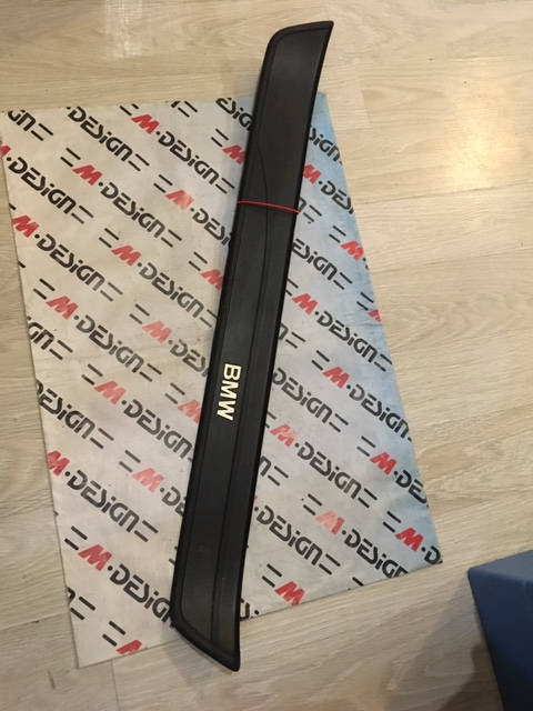 Накладка порога Правая передняя BMW E90 51477060280