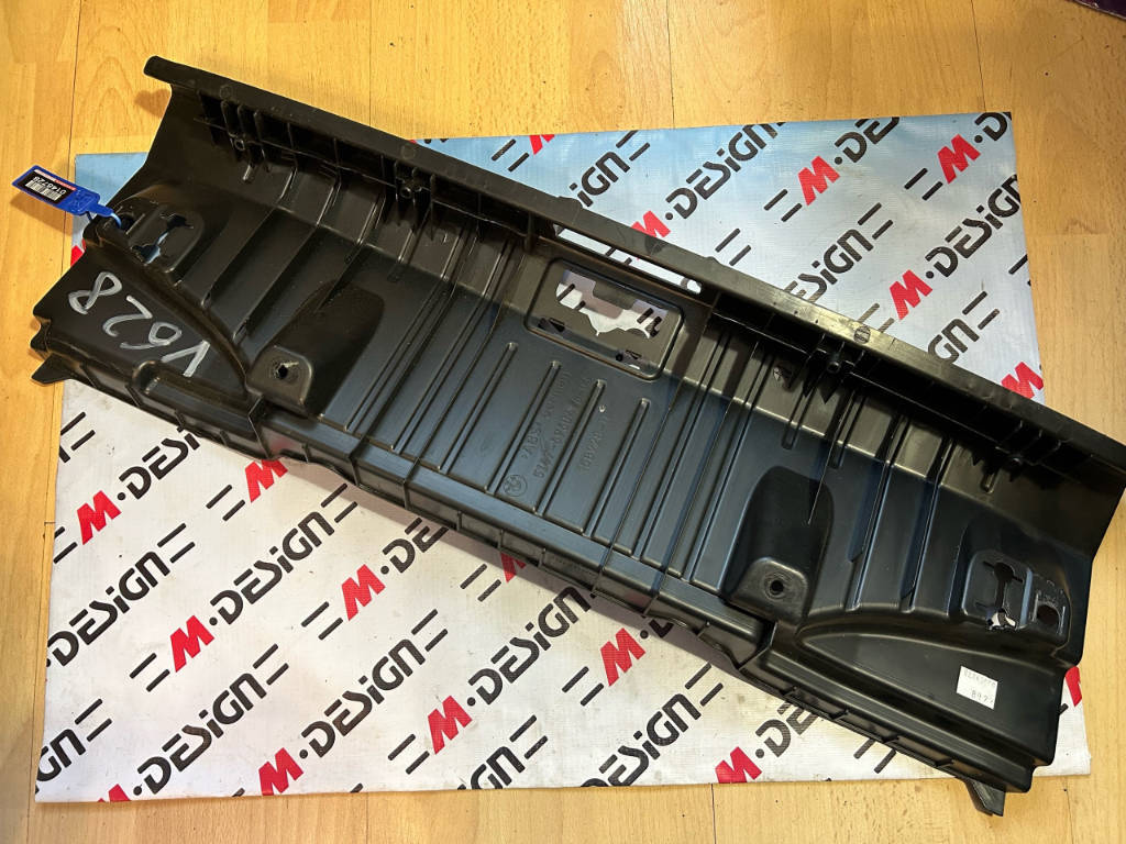 Накладка пола багажника BMW E82 E88 51476960416