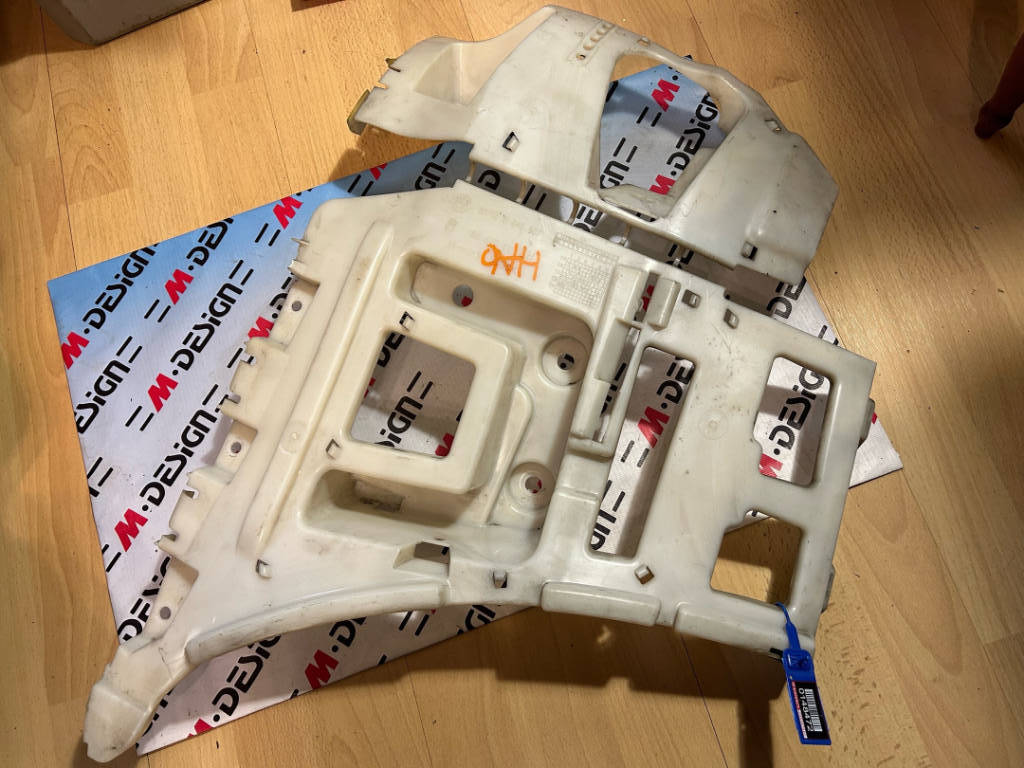 направляющая бампера Левая bmw 51128045507