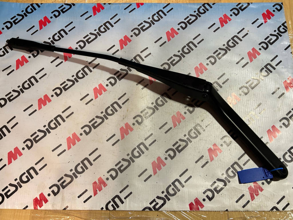 Рычаг стеклоочистителя сторона водителя bmw 61617169971