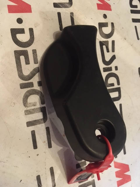 Рычаг привода/ ручка открывания капота BMW F30 F20 51237309606