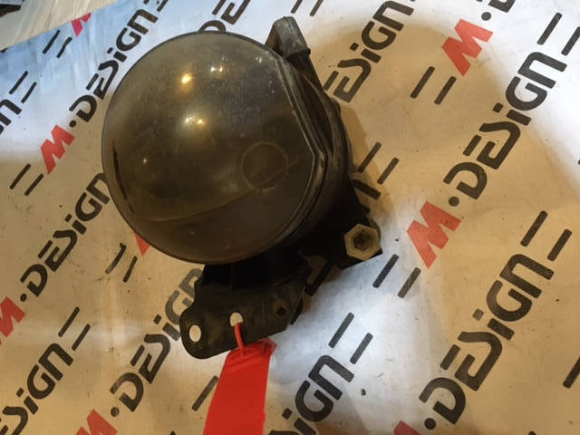 Противотуманная фара передняя Правая BMW E90 63176910792