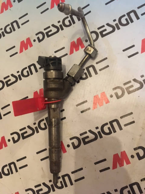 Форсунка топливная BMW F20 F30 13537810702