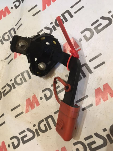 Распределитель питания/ клемма плюс BMW E90 61149144884