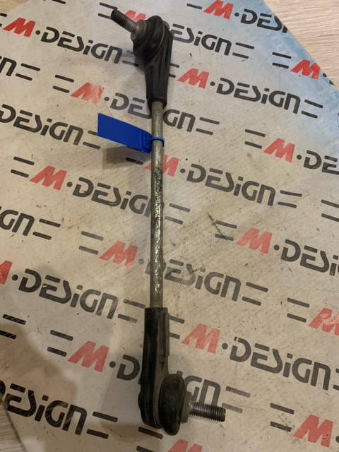 Стойка крепления штанги стабилизатора левая Перед BMW F30 31306792211