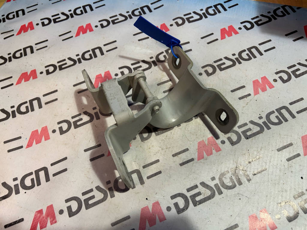 Петля складной крыши BMW Е88 41007208714