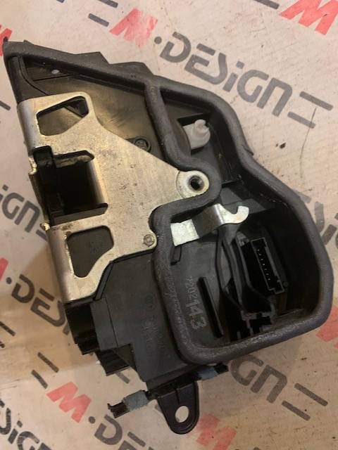 Системный замок двери передний левый BMW F30 51217202143