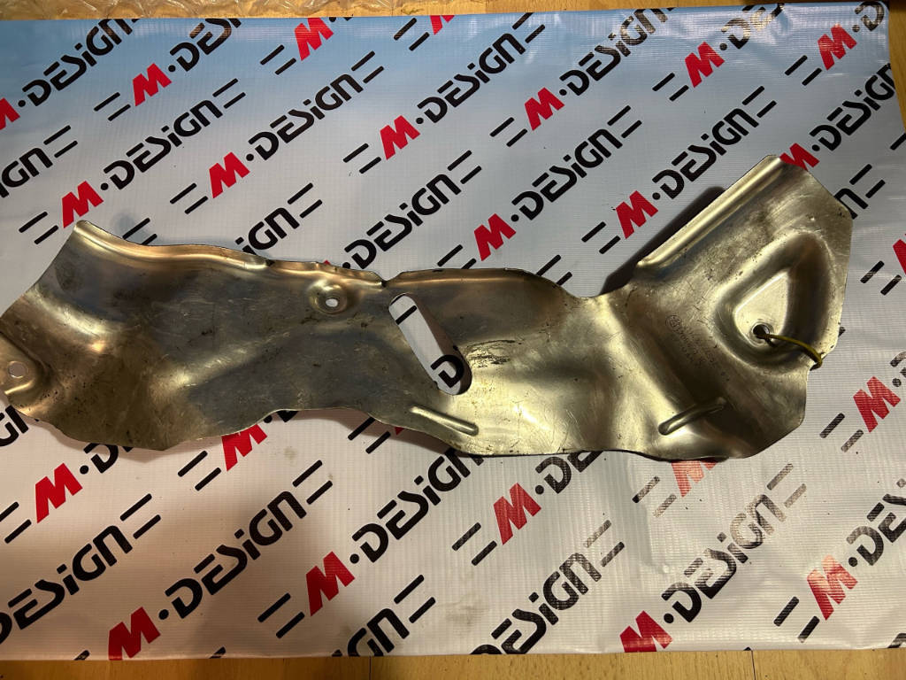 Теплоизоляционный экран bmw 31146774592