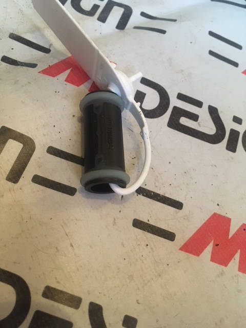 Штуцер 11717799853 BMW F20 F30