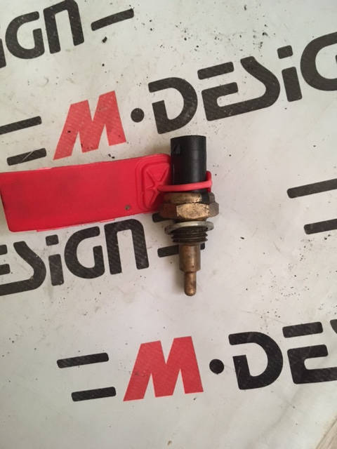 Датчик температуры охлаждающей жидкости / масла BMW F20 F30 13627580635