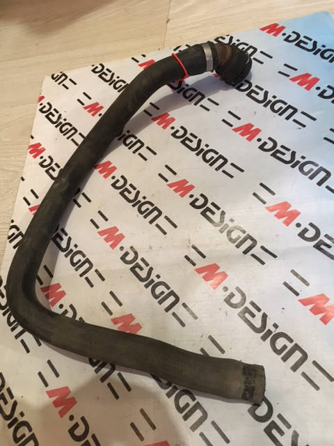 Шланг подвод.трубопр.двиг.-доп.вод.помпа BMW E82 E88 64216928590