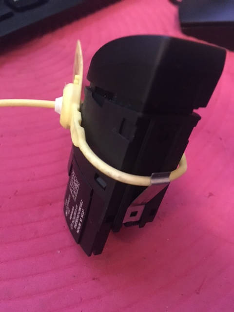 Кнопка аварийной сигнализации Bmw X3 F25 черная 61319319001