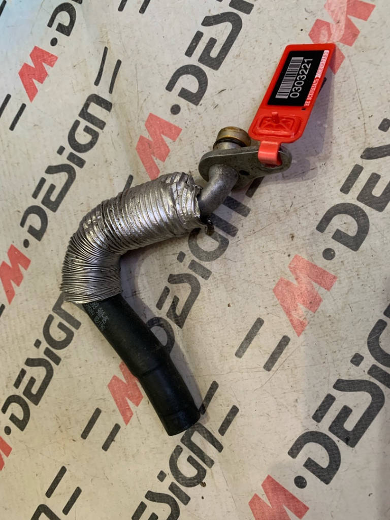 Подающий трубопровод охлаждения BMW F30 11537583900