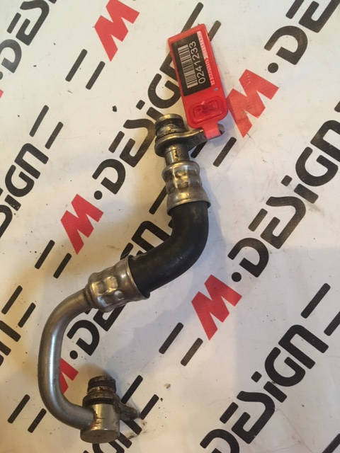 Возвратный трубопровод охлаждения турбонагнетателя BMW 11537558900