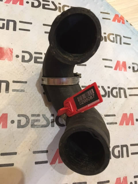 Шланг термостата на насос ОЖ BMW E90 11537545665