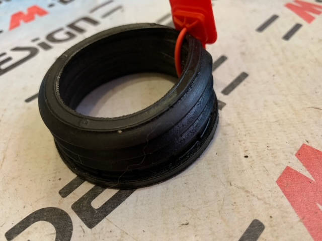 Уплотнительное кольцо BMW E88 E90 13712247398