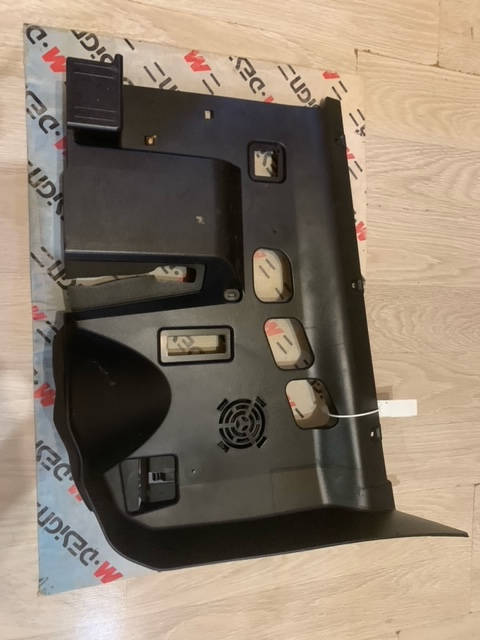 Обшивка педального узла торпеды BMW E90 51457149821